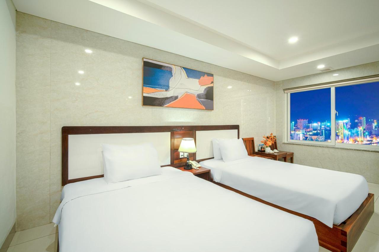 Emerald Boutique Hotel Danang Buitenkant foto